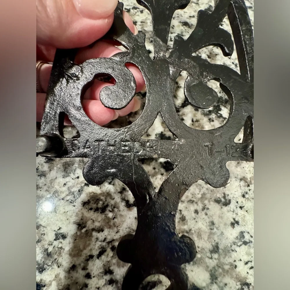 Vintage Wilton  Black Cast‎ Iron Trivet Set